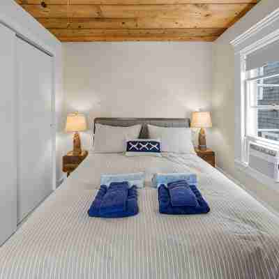 1 Bedroom / Beach Access & Sun Deck Rooms