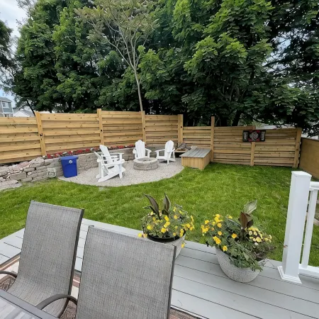 Family-Friendly Retreat Near Manistee Riverwalk - Dogs Allowed
