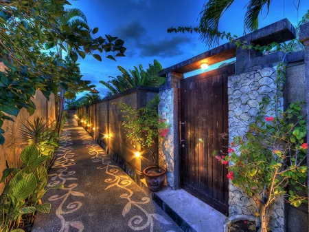 Bali Rich Villas