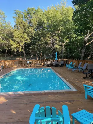 Cozy Log Cabin on Table Rock Lake - The Timbers Cabin #8