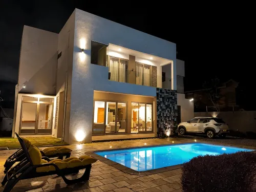 Tropical Haven “Where Comfort Meets Elegance
