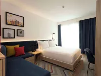 Hampton by Hilton Malaga Martiricos Hotels near Soho