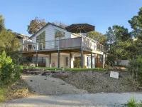 Smith Beach Getaways Beachwood Garden Studio Hotels in Smiths Beach
