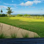Doug's Place - Spectacular Views + Tennis Court - بوتيك