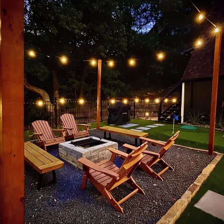 Secluded Lake Retreat • Hot Tub, Fire Pit, Golf Cart + Mini Golf