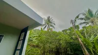 Villa Kamila Forest Senggigi by Villaloka - 2-Star