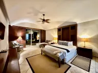 Hotel Hacienda San Pancho - С бассейном