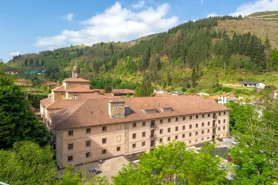 Parador Monasterio de Corias Hotel di 