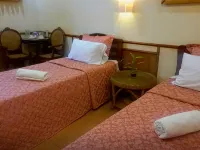 Zemkamps Chalet Hotels in Guimaras