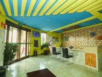 Anping Dream Tang theme business hotel فنادق في آن بينغ