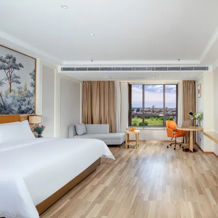 Vienna Hotel (Lingao Store)