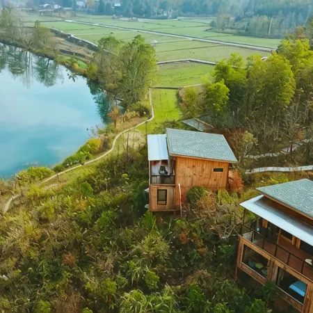 Xiaoziran Wild Luxury Resort
