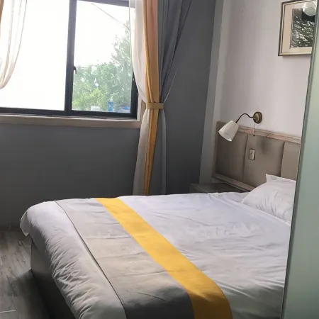 Shunfeng Hotel