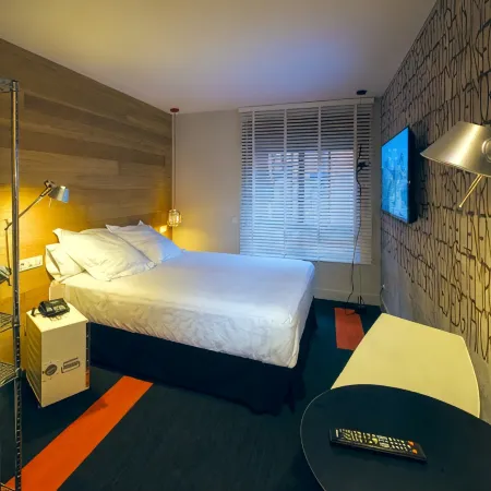 Hotel Mirador de Chamartín Отели рядом с достопримечательностью «Бамбу»