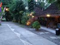 Homestay Tembi Hotels in Sewon