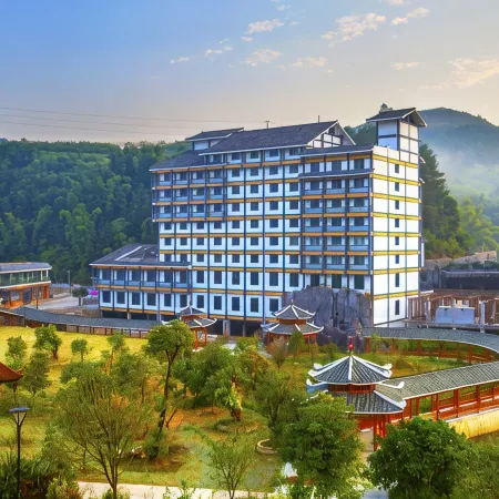 Huoquan Mulou Villa