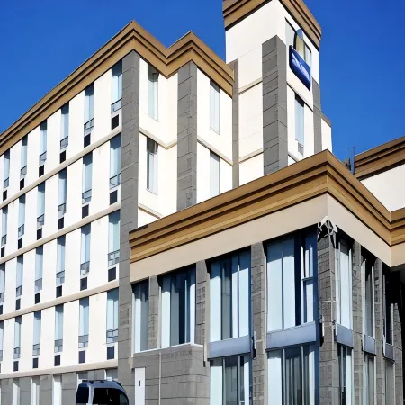 Comfort Inn & Conference Centre Toronto Airport Отели рядом с достопримечательностью «Этобико»