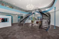 Monsoon Inn