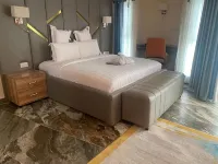 The Grove Essipong Beach Resort - bar