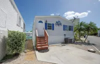 Oceanview Paradise AT Venture Out+4 Bikes & 2-2 Seat Kayaks! King & Queen Beds! - Wifi