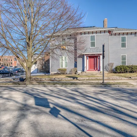 Charming 1BR Retreat Near DePauw University & Downtown Greencastle!