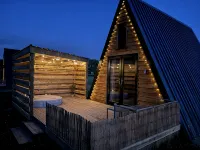 Cherry Blossom - Cosy Cabin in the Countryside with Hot Tub - Boutique