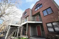 Downtown Creekside Retreat