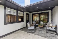 Cozy Luxe Home -Next to UTD + Near Downtown Dallas