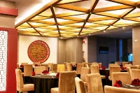 Platinum Hotel & Convention Hall Balikpapan - breakfast
