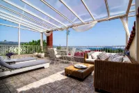 Spacious Villa with heated pool that becomes indoor