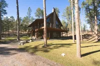 ShadyPines Cabin In The Black Hills w/Hot Tub & Centrally Located to Attractions