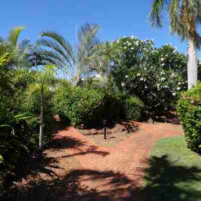 Cable Beach - 2 Bedroom Apartment Hotel Exterior