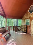Cabin with hot tub firepit fireplace and game room area!near Helen - 3-نجوم