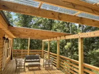 Windrock Ridge Luxury Ethan Cabin: Ride-In Access, Sleeps 16. - Alppimaja