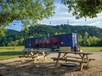 Furnished Glamping Tent/King Bed/Access to the Red River - Dancing Deer - #6 Hotels in Powell County