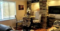 Cozy and spacious oehman home