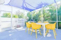 The Hampton • Private Pool • 5 Min to 5th Ave • 10 Min to Beach • Sleeps 16