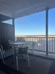 Cozy 2-bedroom condo with AC, WiFi in enjoyable Ocean City