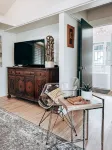 Cozy, artsy chalet in Stillwater with WiFi and AC and set in a scenic landscape.