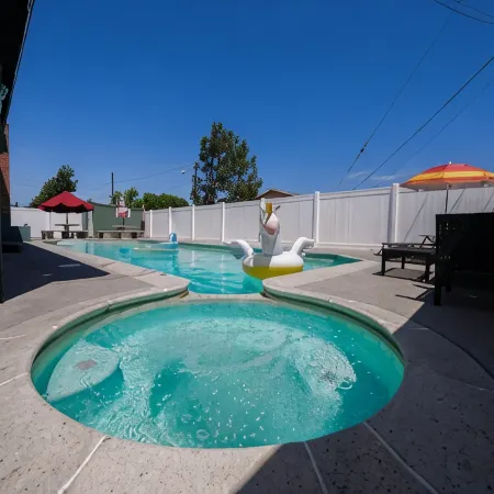 Private Oasis Near Downtown with Heated Pool and Spa