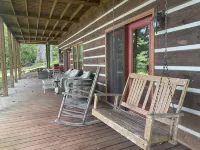 Lake View Lodge - Beautiful Year Round View of Center Hill Lake and Marina - 3-Star