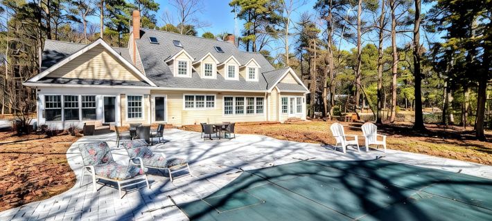 Travelers Rest Spacious 5BR Pool riverfront Pier charming Easton Saint Michaels Hotels in Talbot County