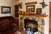 3 Bedroom Cottage with Lake Views - 3-Star