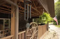 Remodeled Cook Forest Cabin
