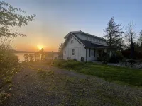 Olympia Waterfront Beach Cottage - 4-Star