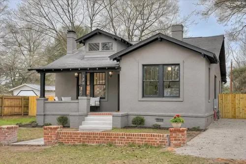 Historic charm near downtown/Bruce's Field