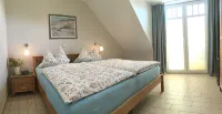 Exclusive apartment with 2 balconies and sea views - only 200m from the beach! - Wifi