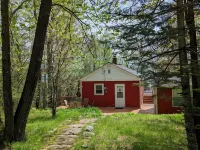 Swan Lake Getaway Hotels in Itasca County