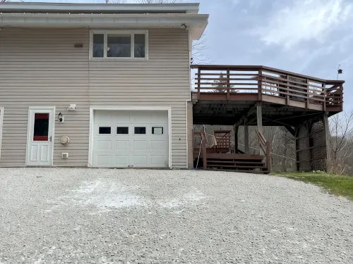 Ski Retreat Townhome in Plymouth, VT - Homestays