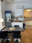 Adels Hotel